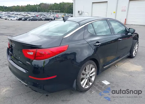 2015 Kia Optima Sxl Turbo z USA, uszkodzony, nr VIN 5XXGR4A67FG365829